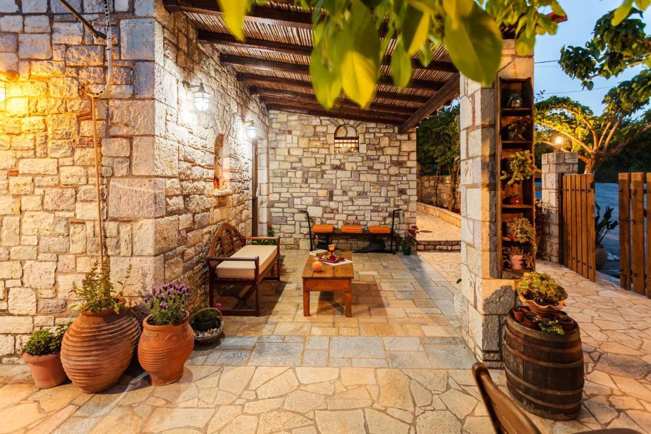 Petalidi Olive Garden Stone House Near The Beach Exterior foto