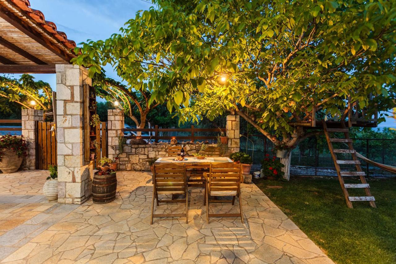 Petalidi Olive Garden Stone House Near The Beach Exterior foto