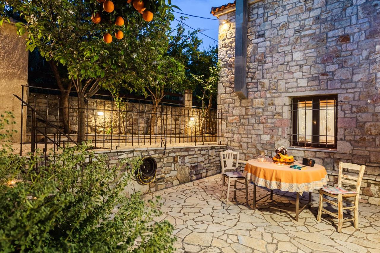 Petalidi Olive Garden Stone House Near The Beach Exterior foto