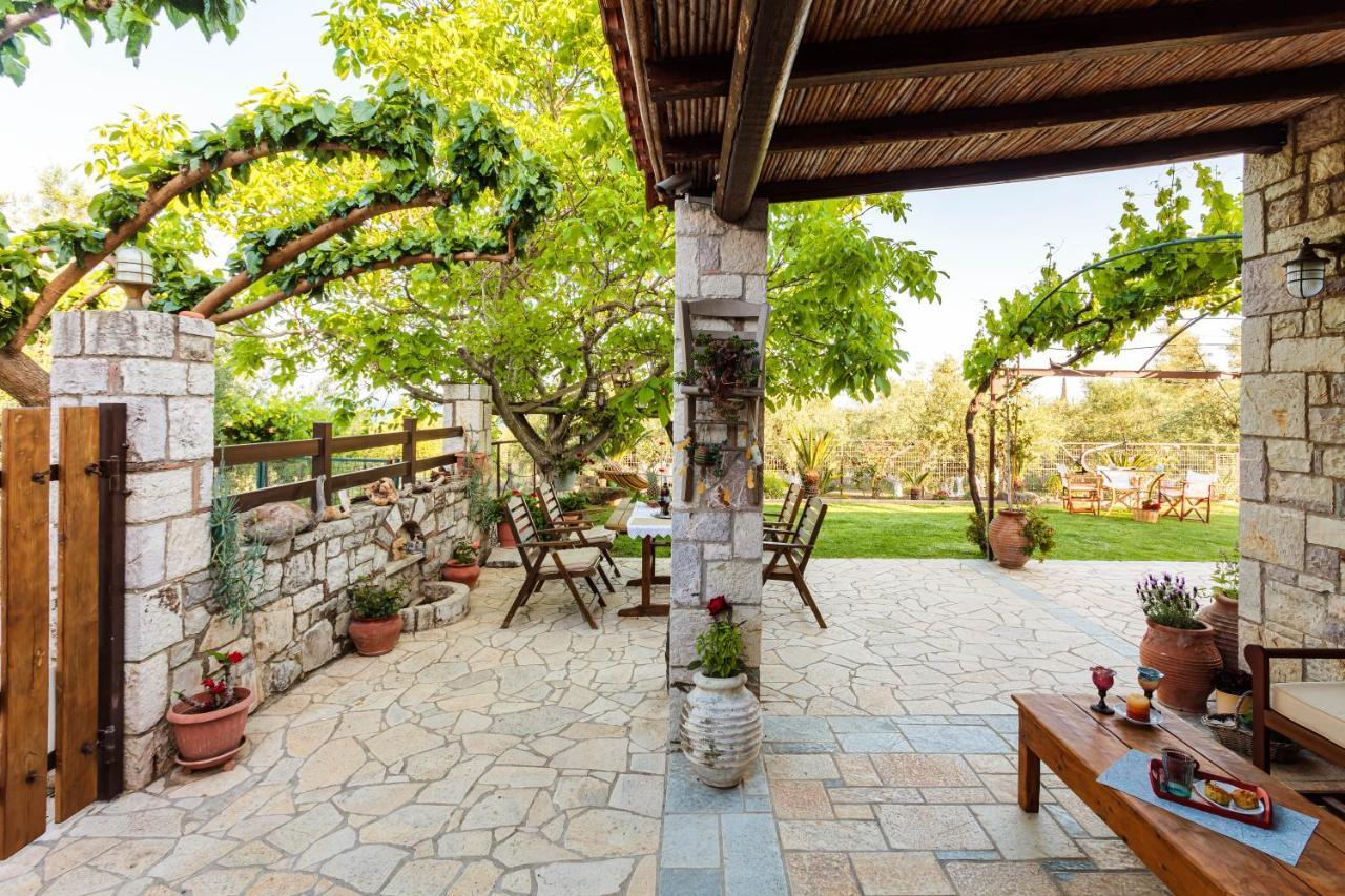 Petalidi Olive Garden Stone House Near The Beach Exterior foto